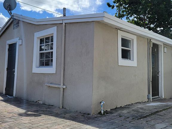 3rd image of 1174 NW 101st St #3