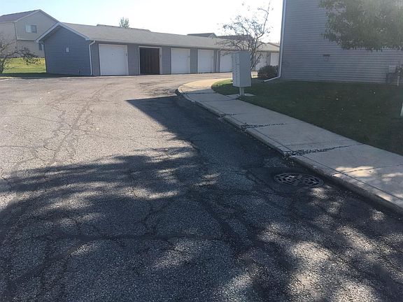 5th image of 8214 Lincoln Cir APT D