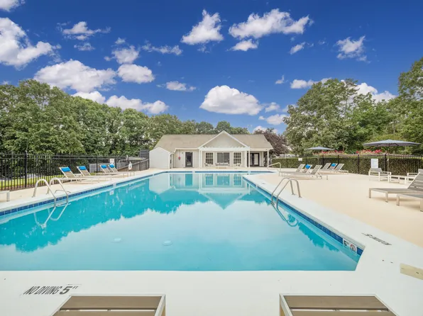 The Summit at Avent Ferry