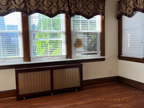 465 Greenmount Avenue image 8 of 10