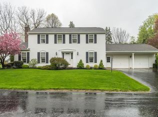 510 Stone Rd, Pittsford, NY 14534