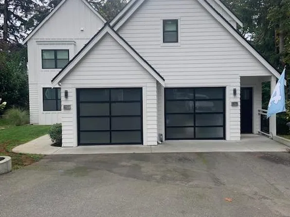 607 Twitchitaw Ct NE #607, Bainbridge Island, WA 98110