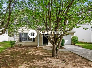 320 Kingville Dr, Charlotte, NC 28213