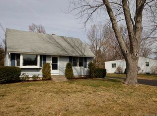 126 E Side Dr, Wallingford, CT 06492