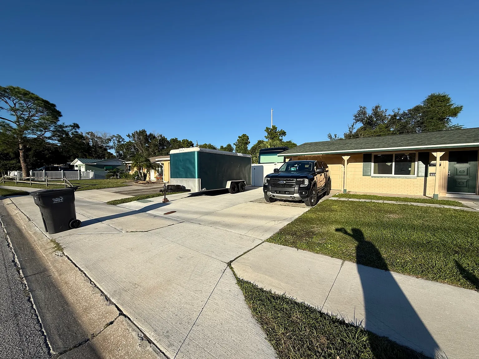 3 bed, 1050 sqft, $1,999 — Photo 3