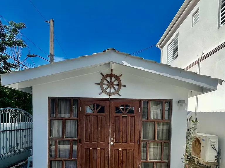 Bo Calvache Sector Valle Escondido The Captains St #The Captains Studio — Photo 2