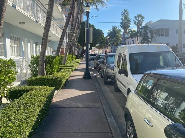 635 8th St APT 203, Miami Beach, FL 33139