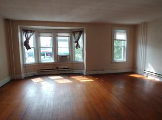 707 N 2nd St APT 3, Harrisburg, PA 17102
