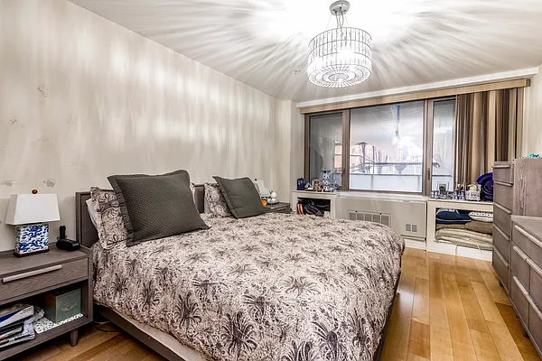 Sold by Douglas Elliman | media 13