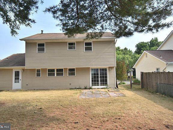 5th image of 525 Old Mill Rd