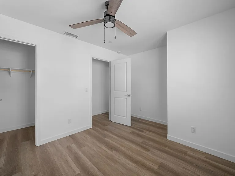 9033 Meghan Ct #9033 — Photo 15