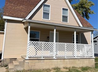 908 Elmwood Ave, Kewanee, IL 61443
