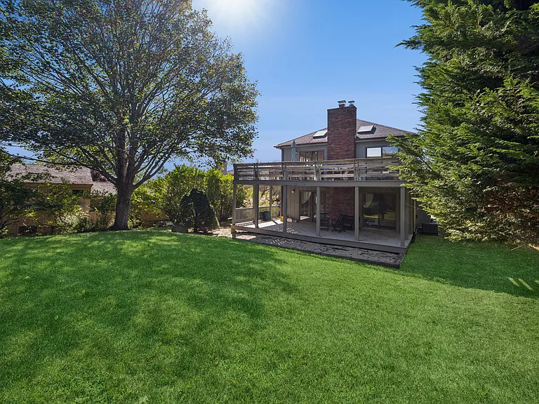 22 Bryan Rd — Photo 22
