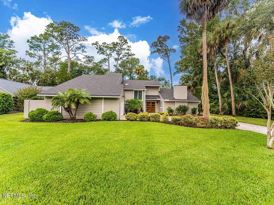 1st image of 155 BARBERRY Lane
