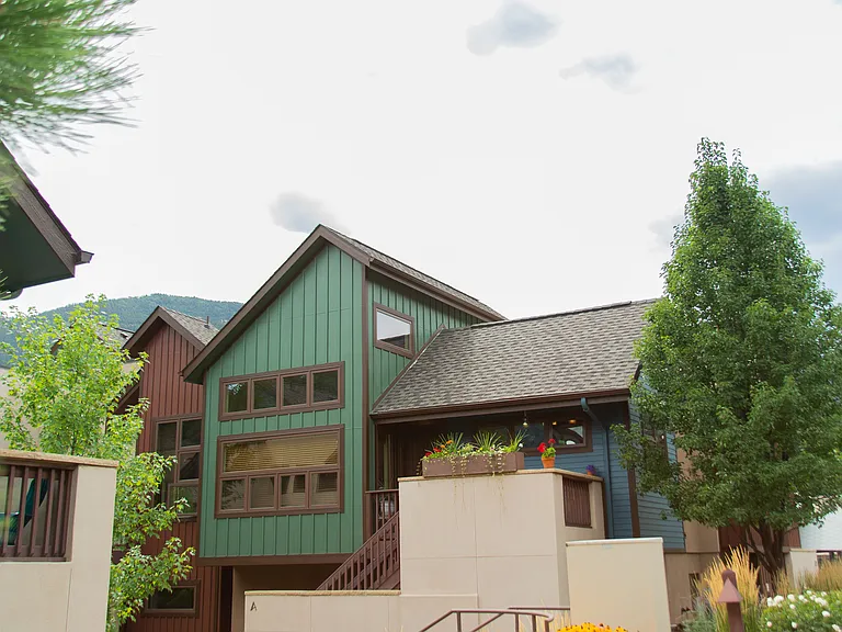 471 El Paso Blvd — Photo 3