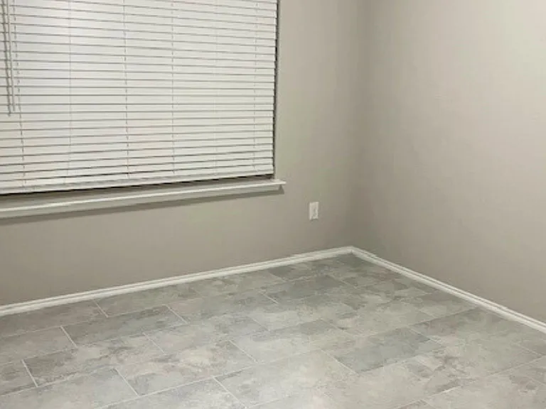 8310 Rose Petals Ln — Photo 16