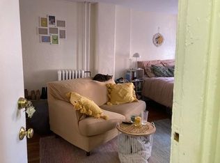 73 Revere St #3F, Boston, MA 02114