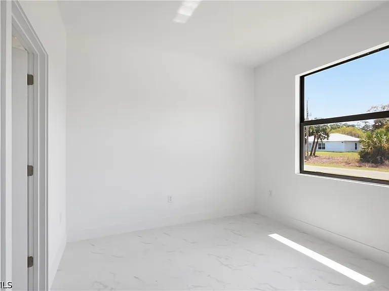 1253 Argosy Rd — Photo 20