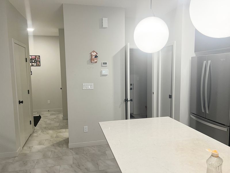 Spruce Grove House for rent - 3 Bedrooms — photo 6