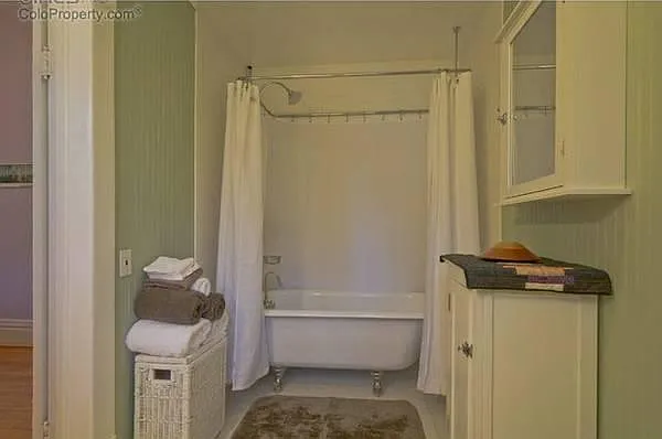 612 Kimbark St — Photo 7