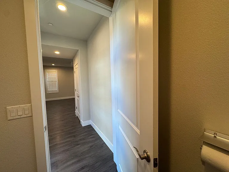 1684 Spring St — Photo 11