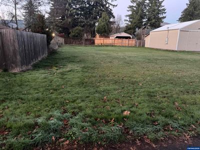 217 SE Juniper St, Mill City, OR, 97360