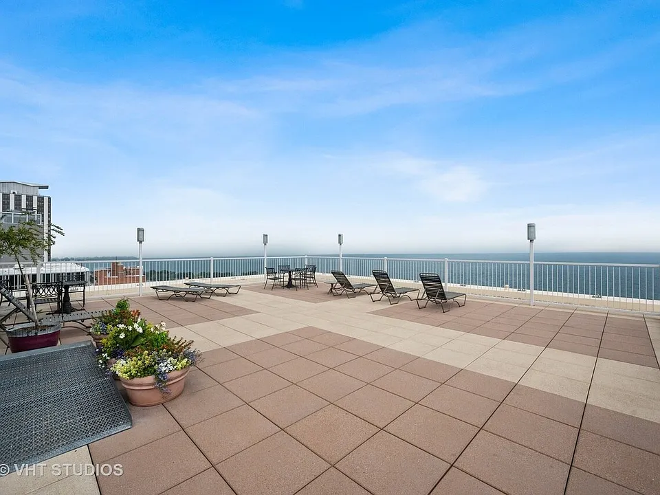 Sundeck
