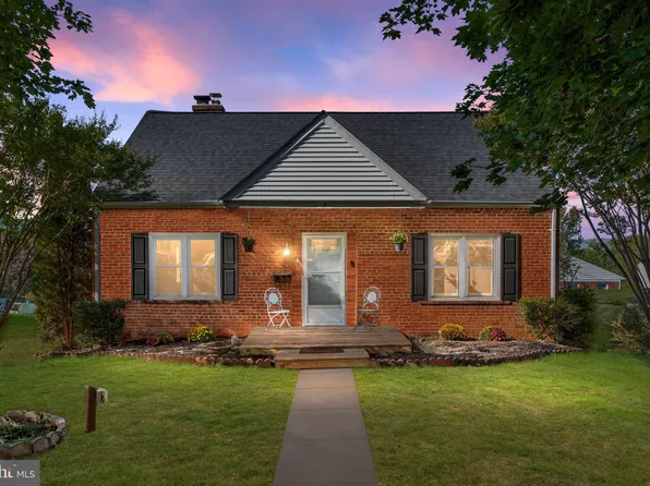 9 S Marshall St, Front Royal, VA 22630