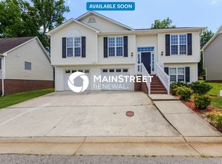 310 Braeburn Dr, Winston Salem, NC 27127