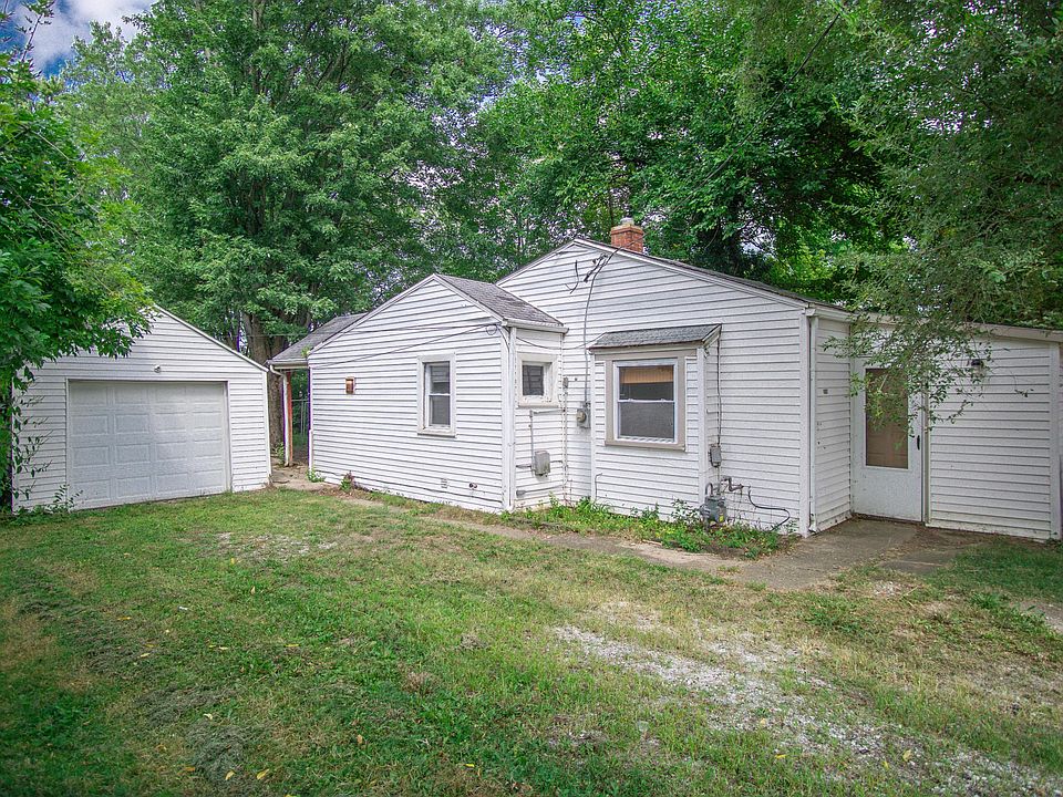 1st image of 1887 Montgomery Ave