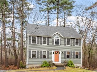 7 Avon St, Wilmington, MA 01887