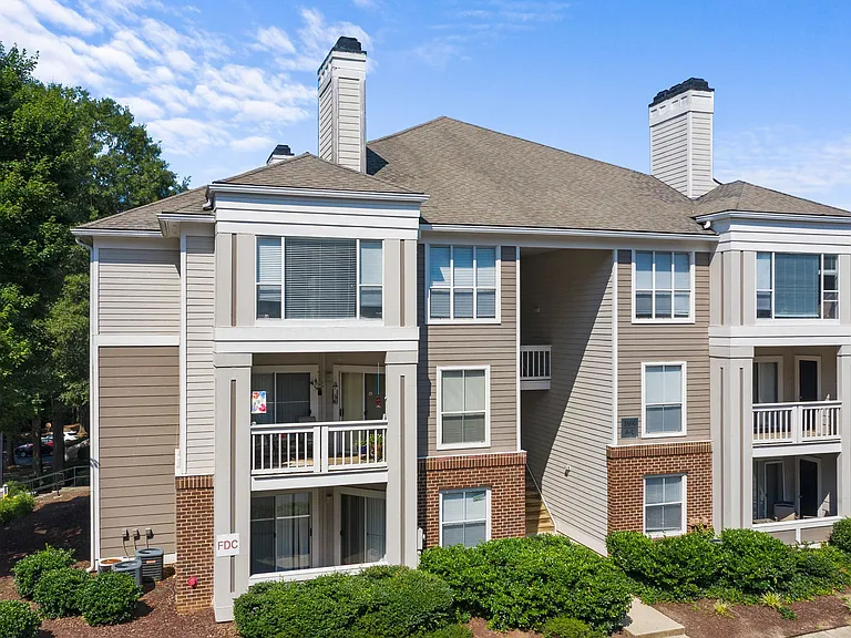 Concord Apartments — Photo 40