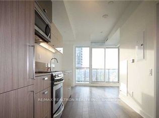 290 Adelaide St W #2502, Toronto, ON M5V 1N1
