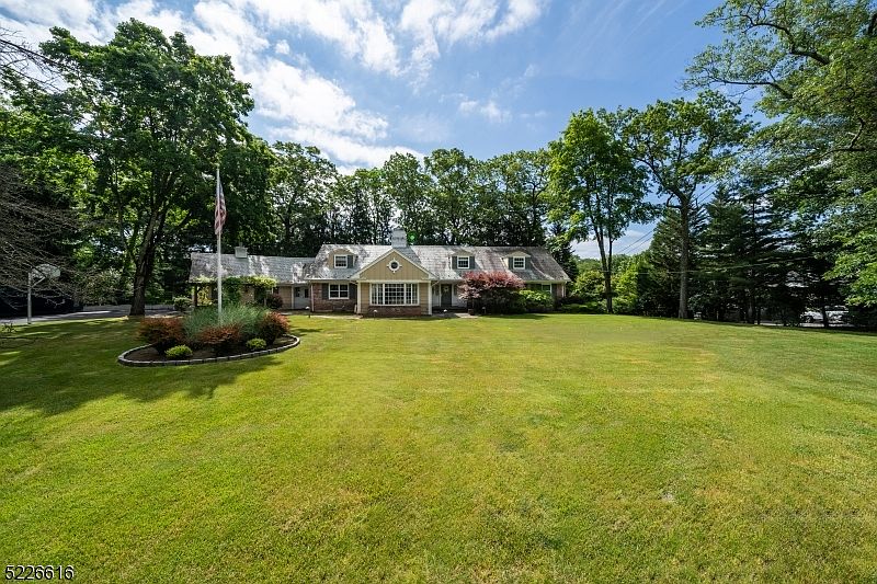 90 Old Chester Rd, Essex Fells, NJ 07021 MLS 3849408 Zillow
