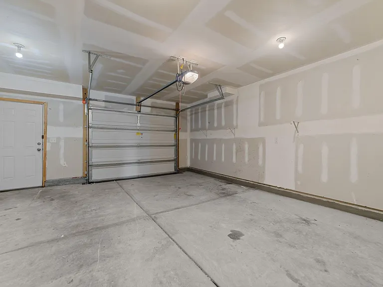 6126 Kayton St — Photo 10