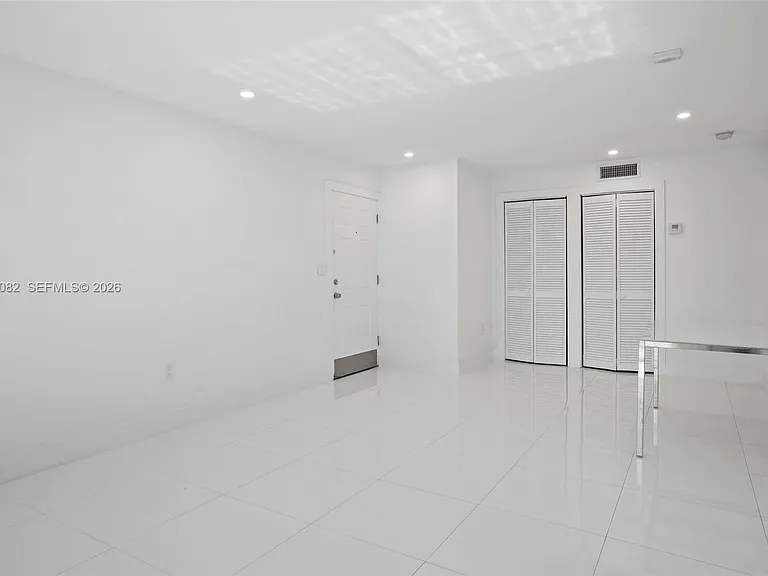 1245 West Ave #401 — Photo 5