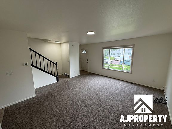 4th image of 2809 E Bragstad Dr #3