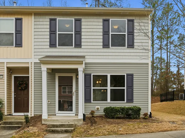 8538 Quarton Dr, Raleigh, NC 27616