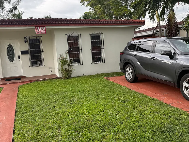 1171 SW 78th Pl — Photo 10