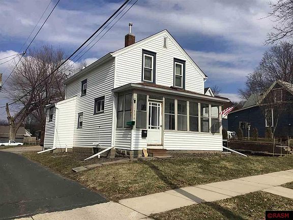 3rd image of 516 E Vine St