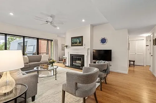 65 Grove St #33A Photo 1