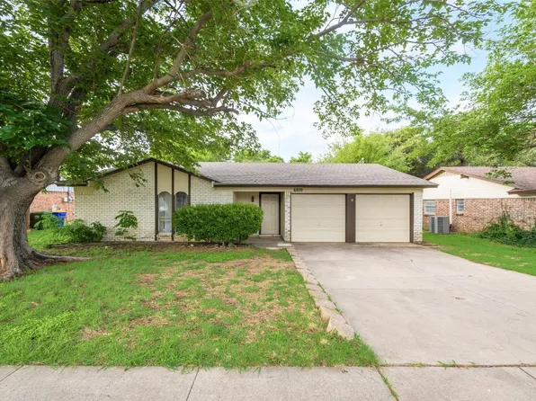 6809 Yorkston St, Watauga, TX 76148