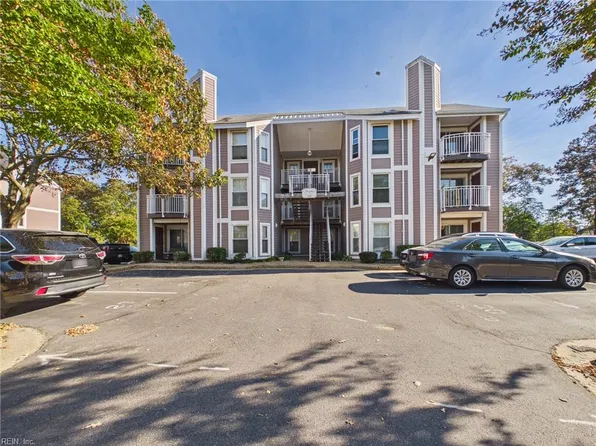 512 24th St APT 301, Virginia Beach, VA 23451