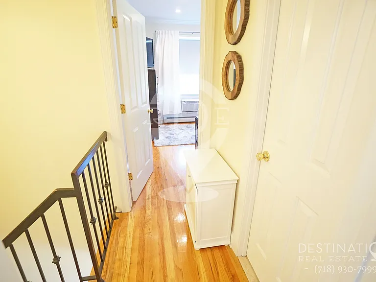 720 6th Ave #2 — Photo 11