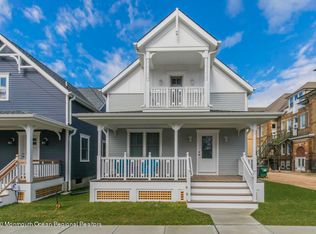 88 Lawrence Ave, Ocean Grove, NJ 07756