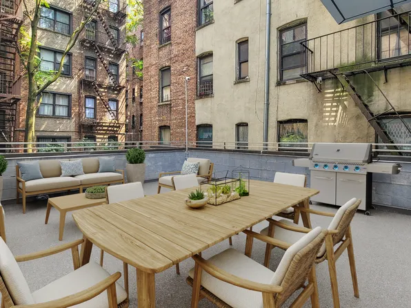 1471 Amsterdam Avenue image 8 of 8