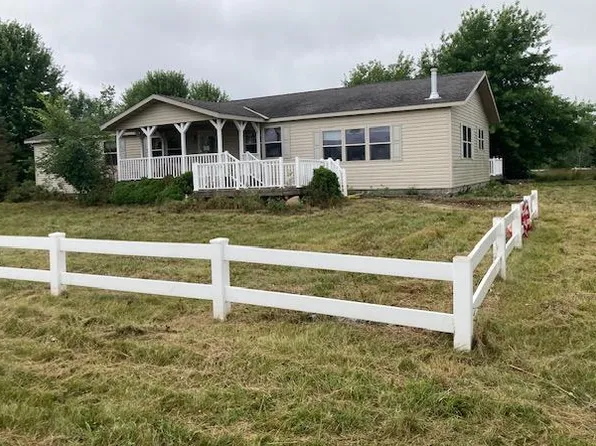 16660 80th St, Oak Park, MN 56357