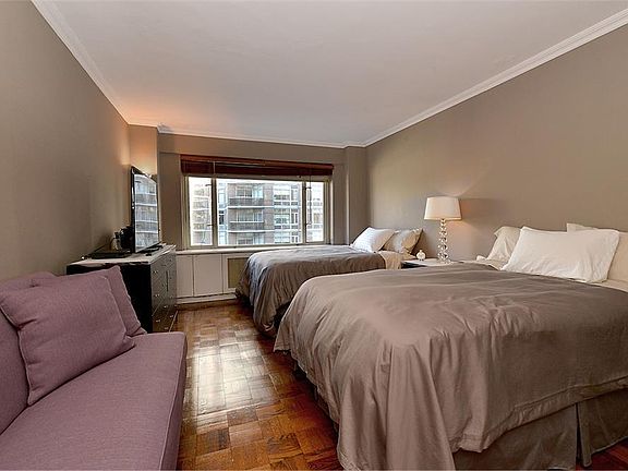 3rd image of 166 E 63rd St APT 7E