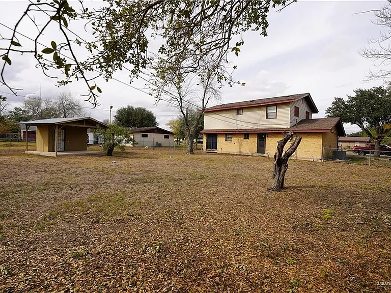 204 E Gomez Dr — Photo 28