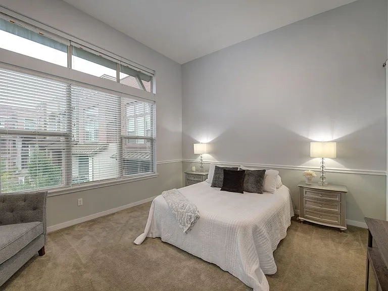 2323 Buttercup Ct — Photo 25